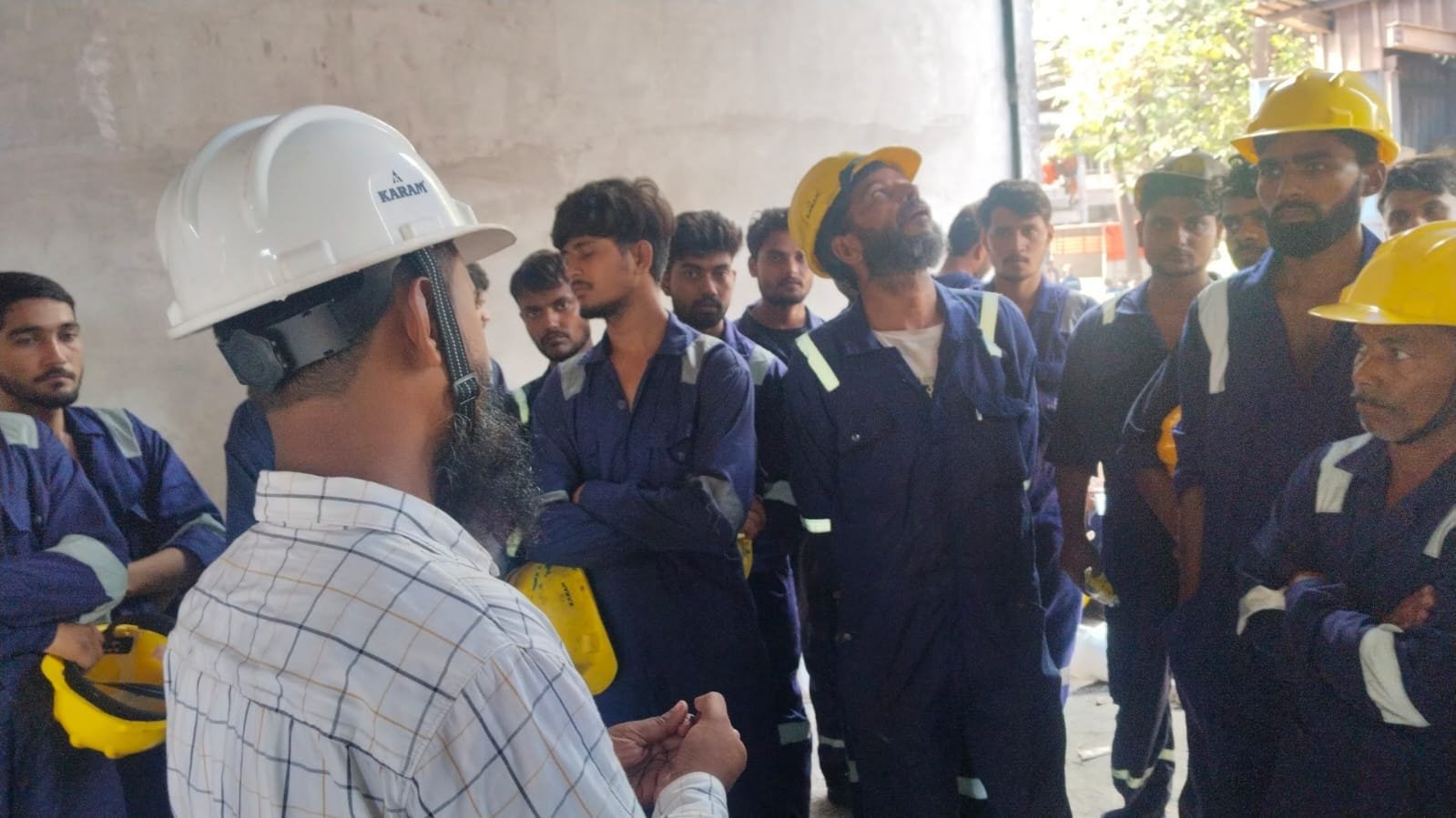 Toolbox Talk & Safety Briefing